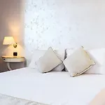 Cà Doge Bed & Breakfast 3*